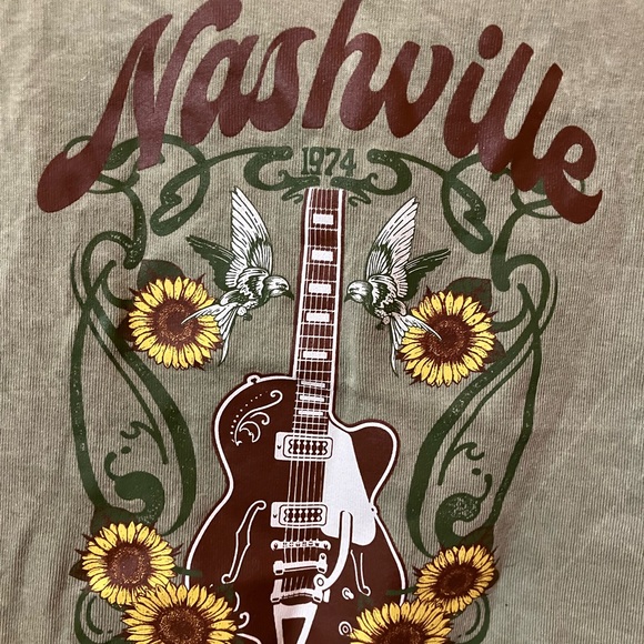 Nashville Sunflower Graphic Tank Top - Olive - Picture 3 of 4